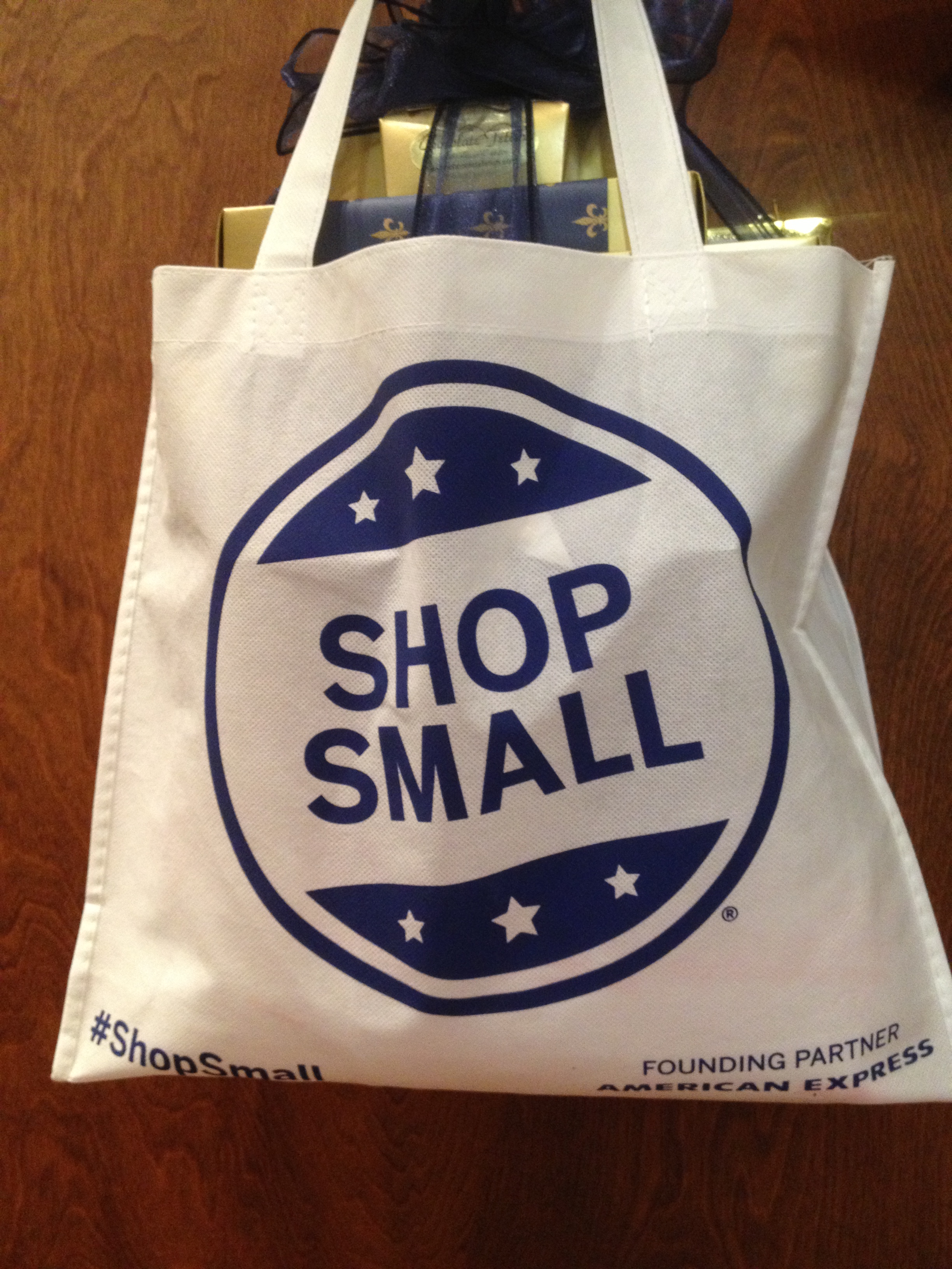 We're giving away 40 of these tote bags for FREE!  Read more to find out how to get yours.